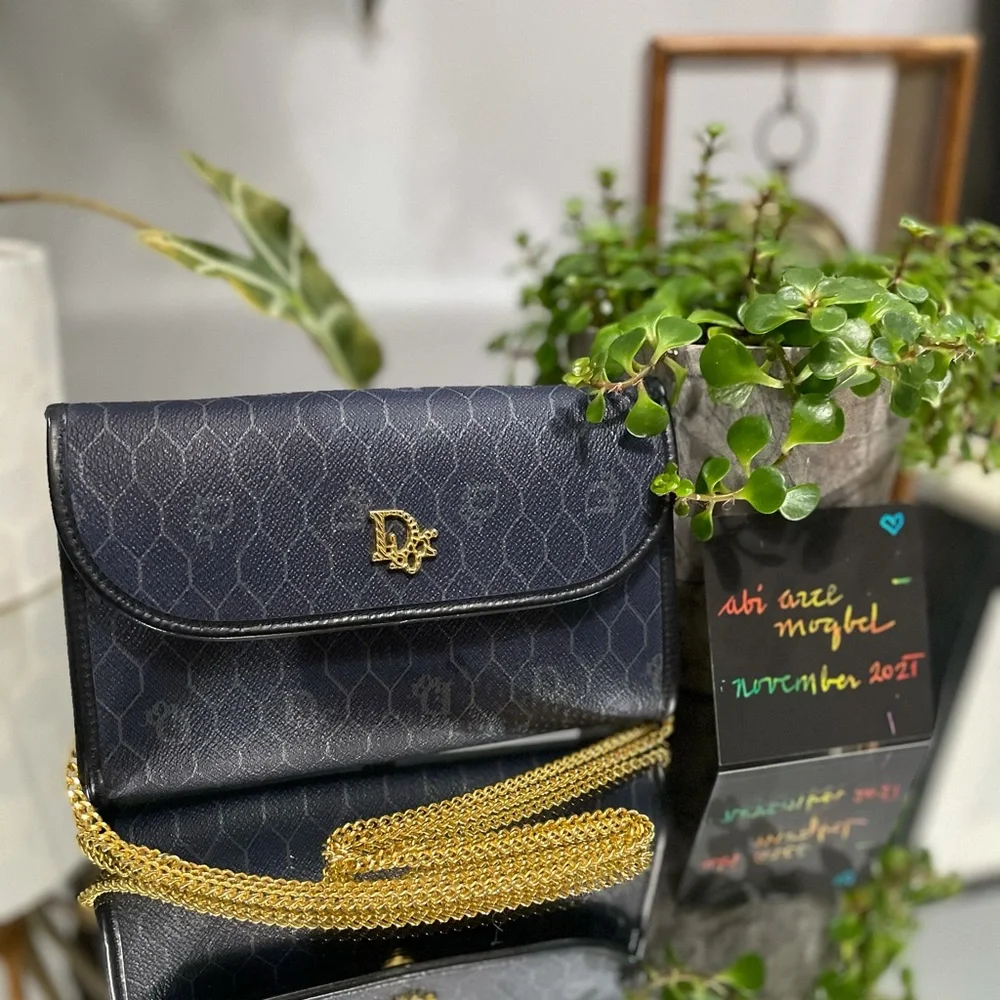 🌷SOLD on IG🌷Vintage dior clutch/crossbody - Picture 1 of 10